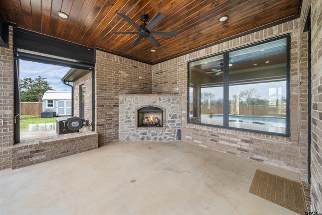 21562 Castle Rock Cir, Bullard, TX 75757