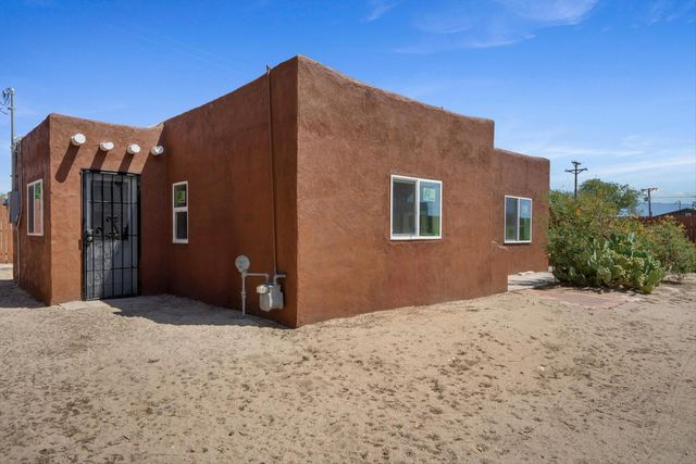 9621 Central Avenue NW C, Albuquerque, NM 87121
