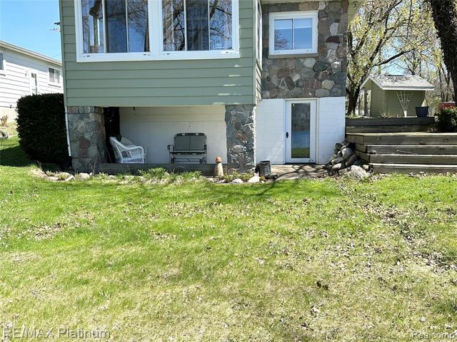 7043 Big Trail Road, Holly, MI 48442