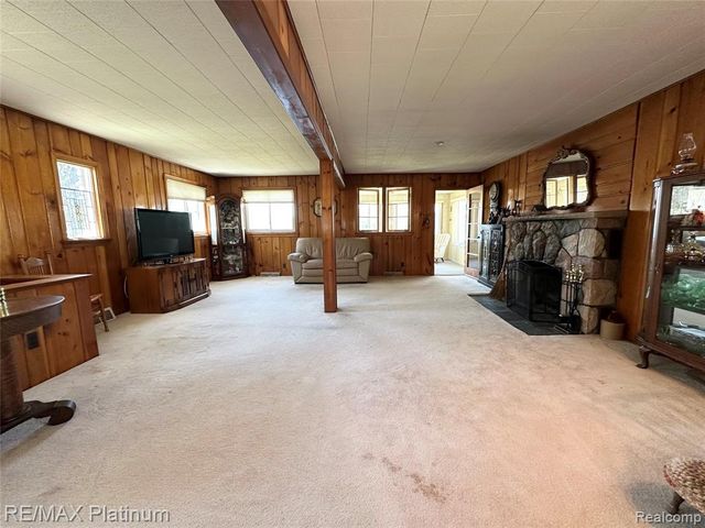 7043 Big Trail Road, Holly, MI 48442