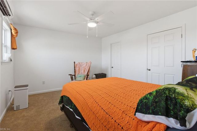 100 Canaan View LN, Surry, VA 23883