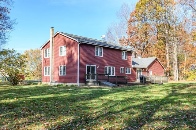 2 Sawmill Cir, Charlton, MA 01507