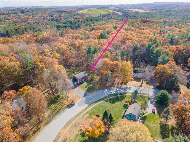 2 Sawmill Cir, Charlton, MA 01507
