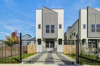 4803 Paula Street A/B, Houston, TX 77033