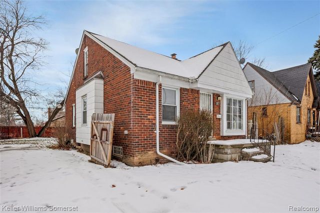 15280 Faircrest Street, Detroit, MI 48205