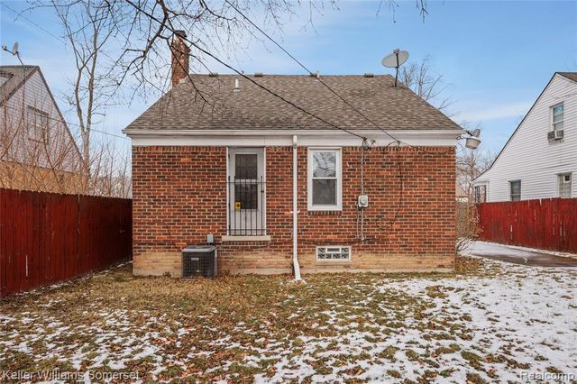 15280 Faircrest Street, Detroit, MI 48205