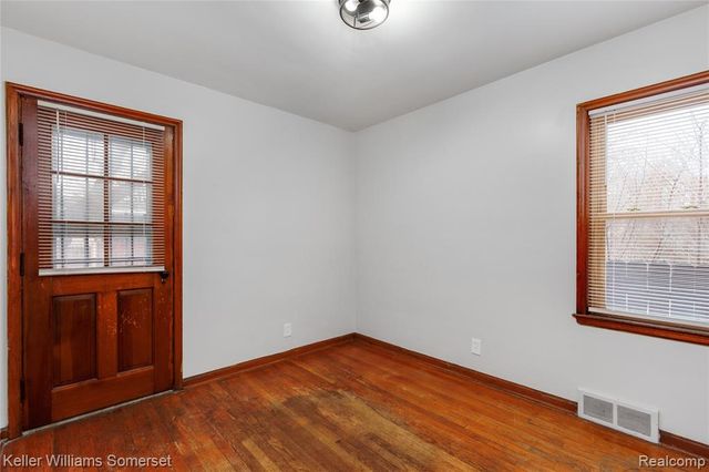 15280 Faircrest Street, Detroit, MI 48205