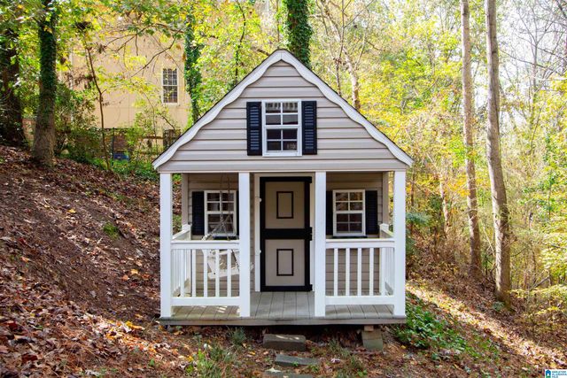 2100 RIVERINE OAKS PLACE, Hoover, AL 35244