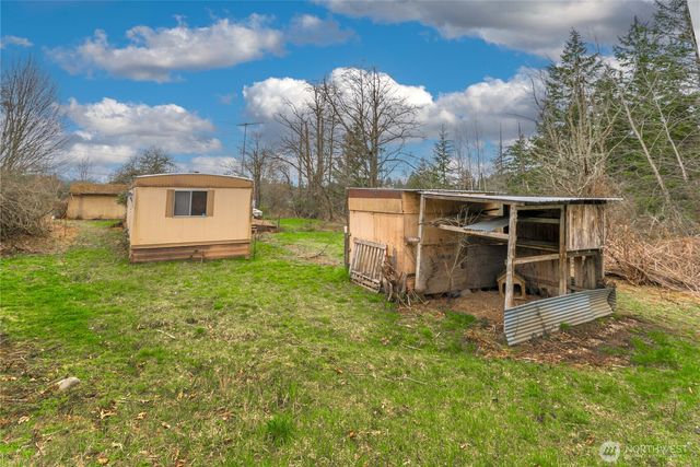 21215 Orting Kapowsin Highway E, Graham, WA 98338