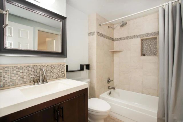 2156 S Coast Highway, Oceanside, CA 92054