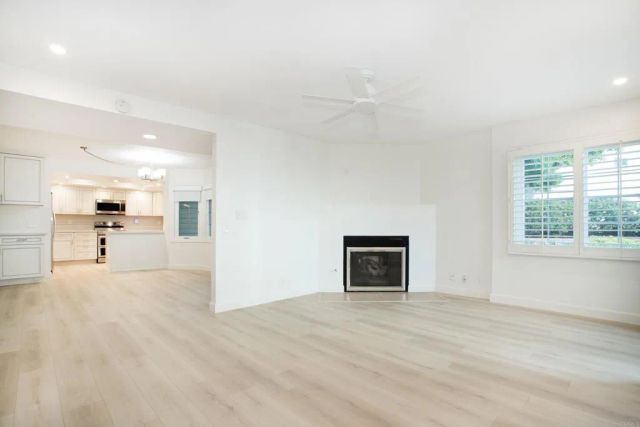 2156 S Coast Highway, Oceanside, CA 92054