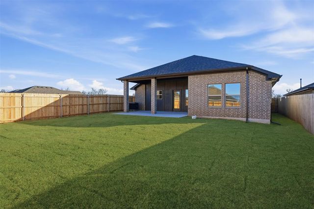 618 Prairie Drive, Guthrie, OK 73044