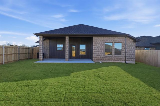 618 Prairie Drive, Guthrie, OK 73044