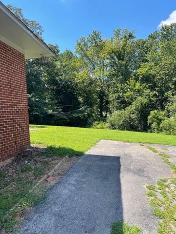 9543 E Brainerd Road, Chattanooga, TN 37421