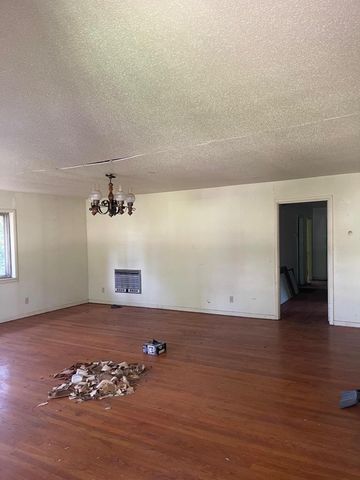 9543 E Brainerd Road, Chattanooga, TN 37421