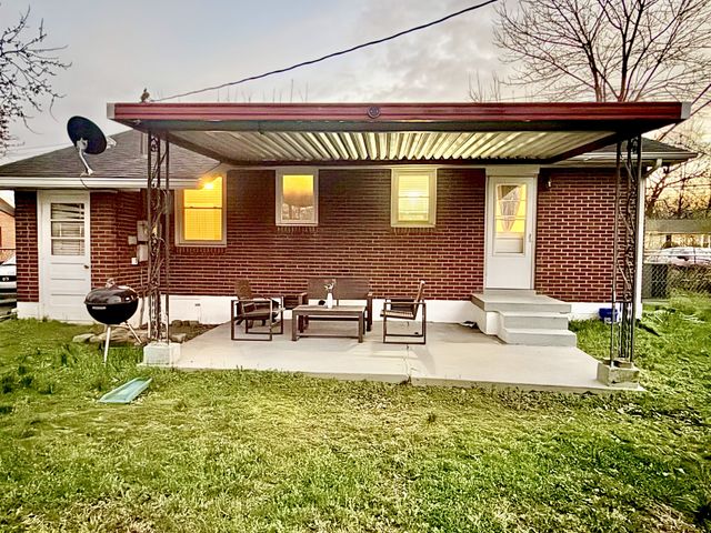 1343 Paradise Hill Rd, Clarksville, TN 37040