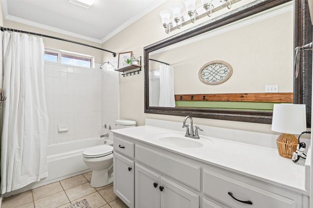 345 Woodard Lane, Bruceville, TX 76630