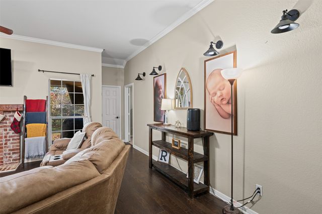 345 Woodard Lane, Bruceville, TX 76630