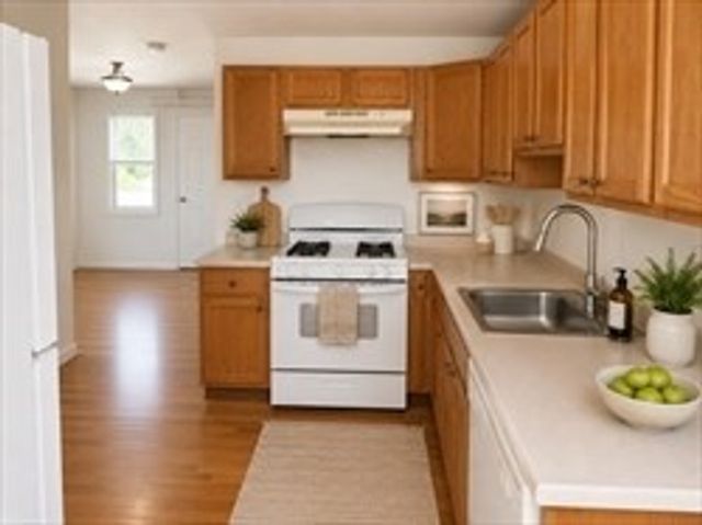 1717 Ocean St D27, Marshfield, MA 02050