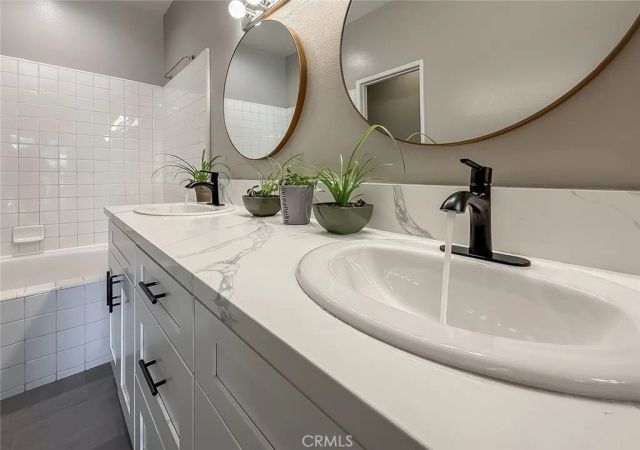 4766 Taranto Way, Oak Park, CA 91377