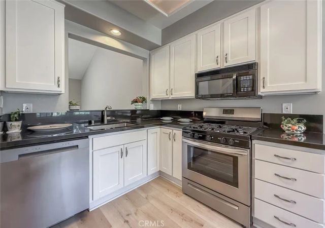 4766 Taranto Way, Oak Park, CA 91377