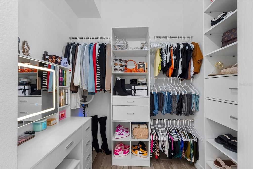 Image 34 of property listing at 12270 PADRON BOULEVARD, Spring Hill, FL 34609