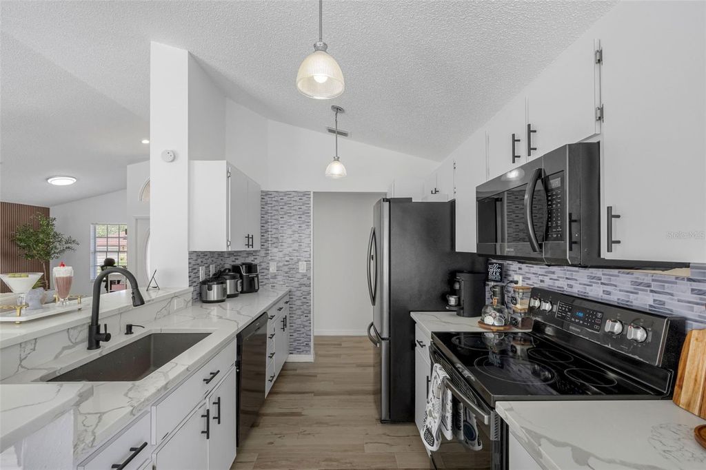 Image 42 of property listing at 12270 PADRON BOULEVARD, Spring Hill, FL 34609