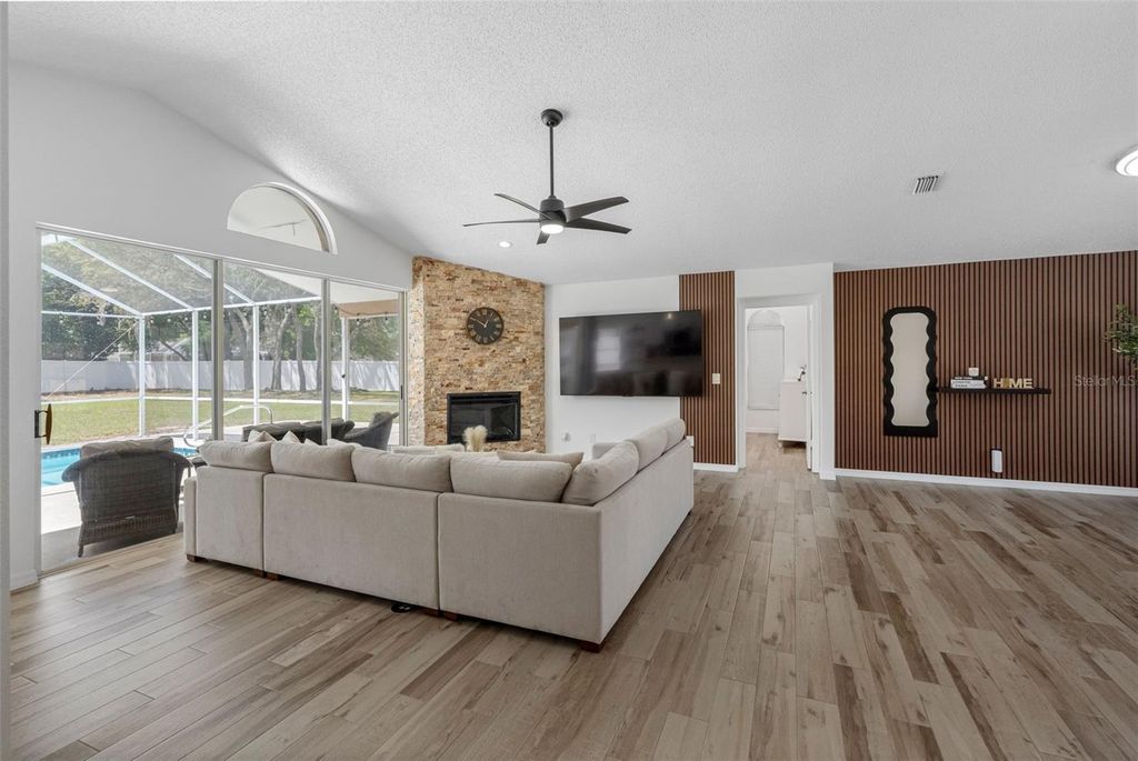 Image 53 of property listing at 12270 PADRON BOULEVARD, Spring Hill, FL 34609