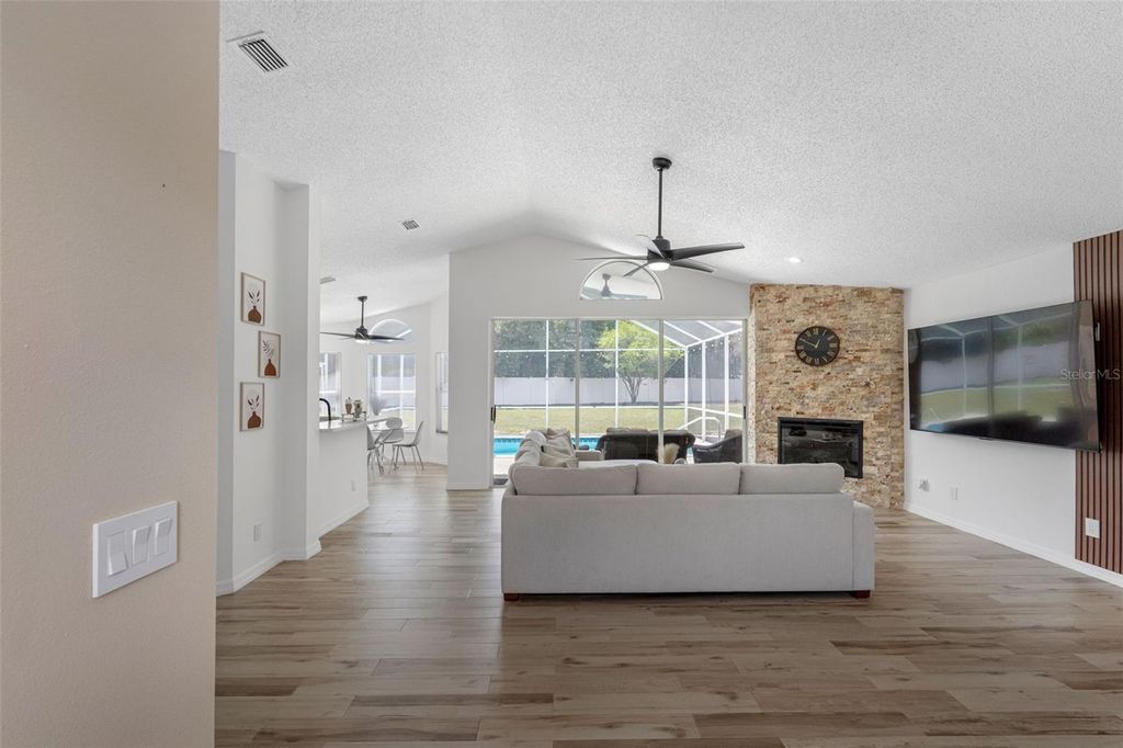 Image 54 of property listing at 12270 PADRON BOULEVARD, Spring Hill, FL 34609