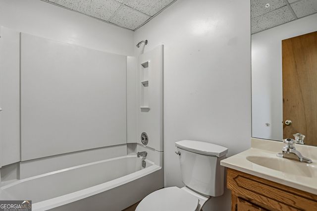 585 Buckeye Circle SE, Conyers, GA 30094