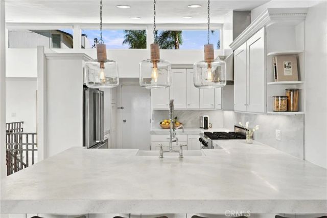 1222 Las Arenas Way 23, Costa Mesa, CA 92627