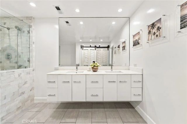 1222 Las Arenas Way 23, Costa Mesa, CA 92627