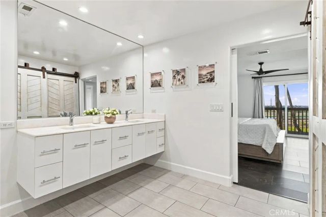 1222 Las Arenas Way 23, Costa Mesa, CA 92627