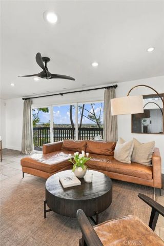 1222 Las Arenas Way 23, Costa Mesa, CA 92627