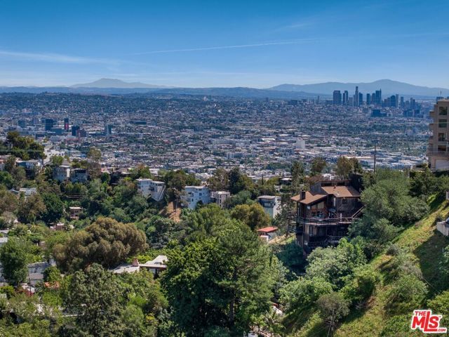 1858 Blue Heights Drive, Los Angeles, CA 90069