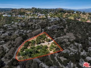 1858 Blue Heights Drive, Los Angeles, CA 90069