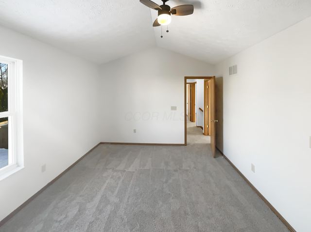 3376 Oak Bend Boulevard, Canal Winchester, OH 43110