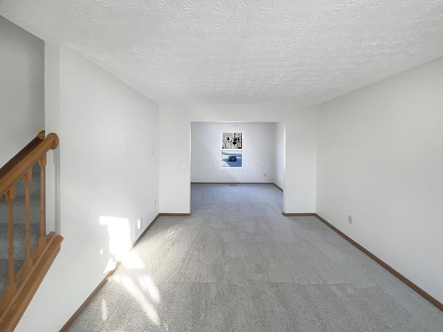 3376 Oak Bend Boulevard, Canal Winchester, OH 43110