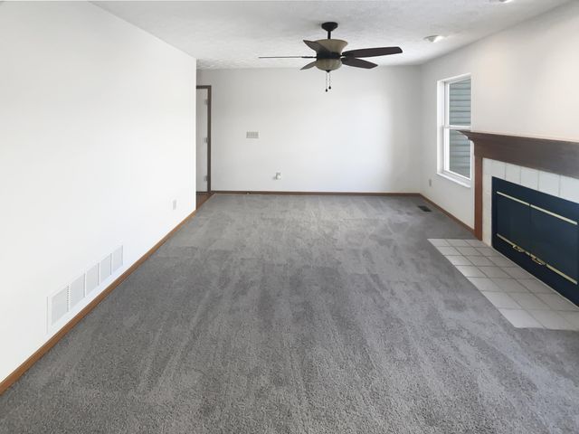 3376 Oak Bend Boulevard, Canal Winchester, OH 43110