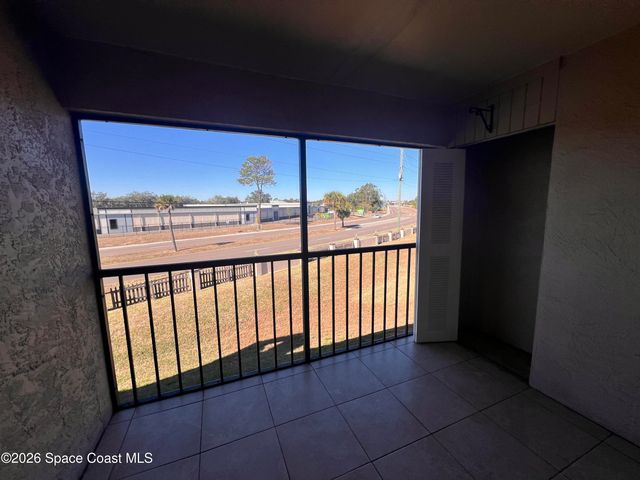 1011 Clearmont Street NE 202-2, Palm Bay, FL 32905