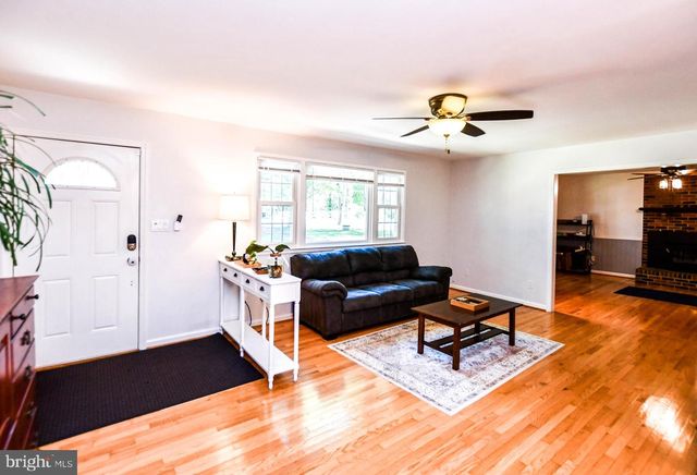 13660 VAN DOREN RD, Manassas, VA 20112