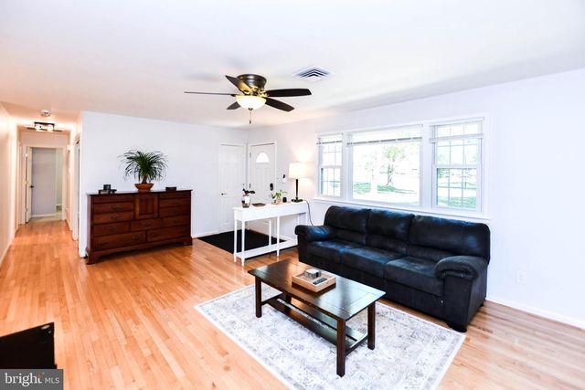 13660 VAN DOREN RD, Manassas, VA 20112