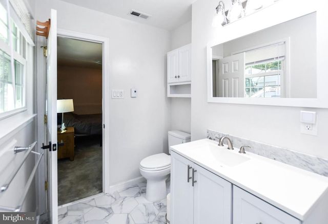 13660 VAN DOREN RD, Manassas, VA 20112