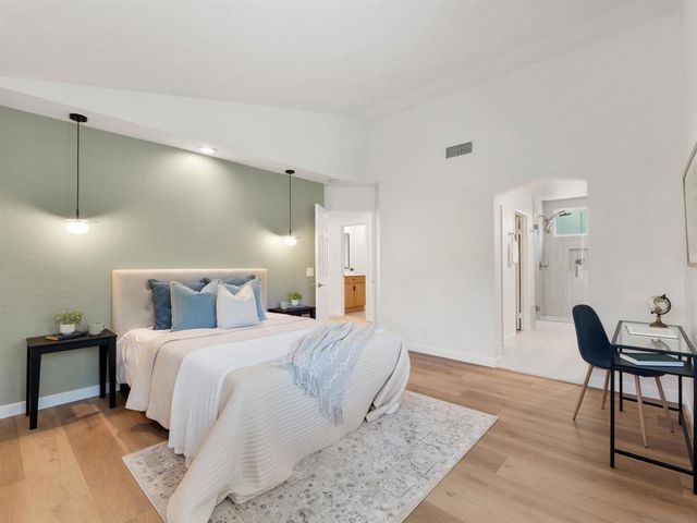 2277 Dunstan, Oceanside, CA 92054