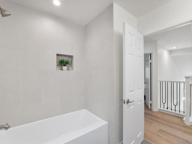 2277 Dunstan, Oceanside, CA 92054