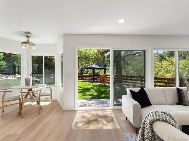 2277 Dunstan, Oceanside, CA 92054