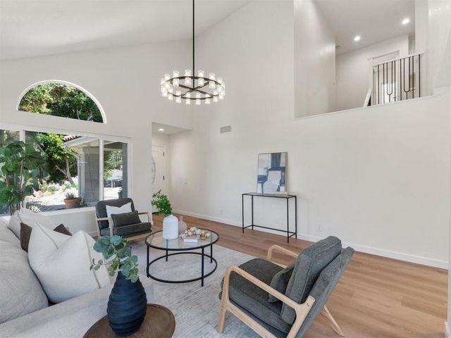 2277 Dunstan, Oceanside, CA 92054