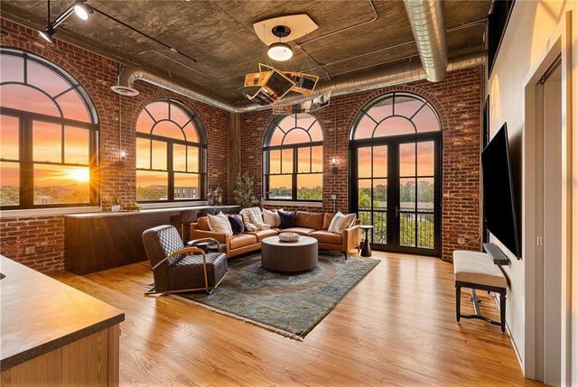 3235 Roswell Road NE 919, Atlanta, GA 30305