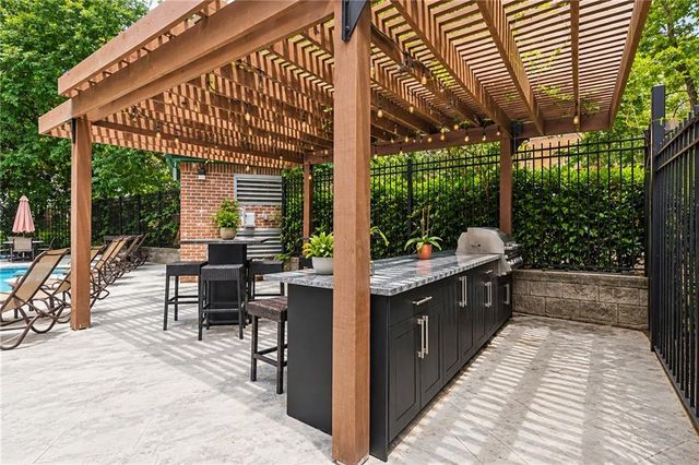 3235 Roswell Road NE 919, Atlanta, GA 30305