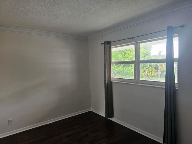 2851 E Golf Boulevard 207, Pompano Beach, FL 33064